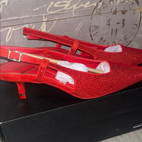 Kenneth Cole New York Vibrant Red Slingback Heels - Picture 5 of 6